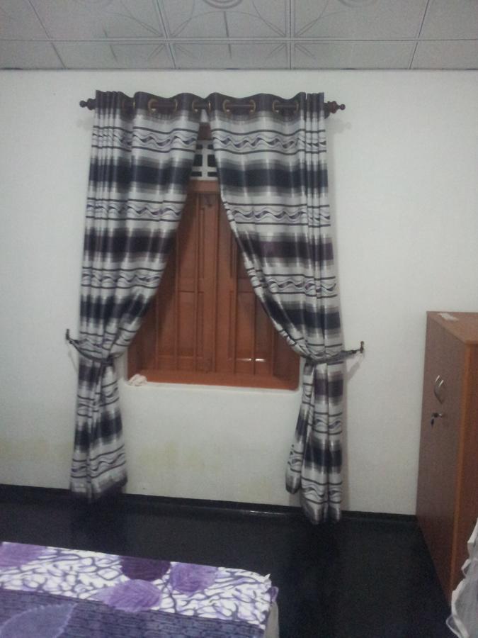 Ami Place Rooms With Kitchen Hikkaduwa Exterior foto