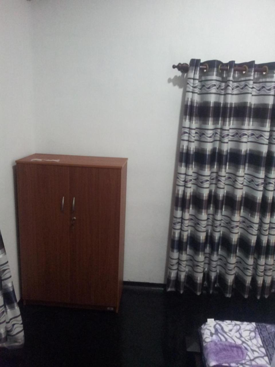Ami Place Rooms With Kitchen Hikkaduwa Exterior foto